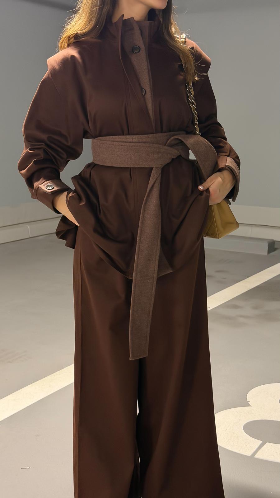 Sepia Silhouette Set