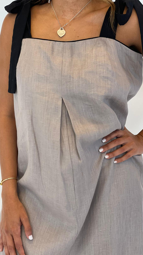 Strapped Linen Jumpsuit