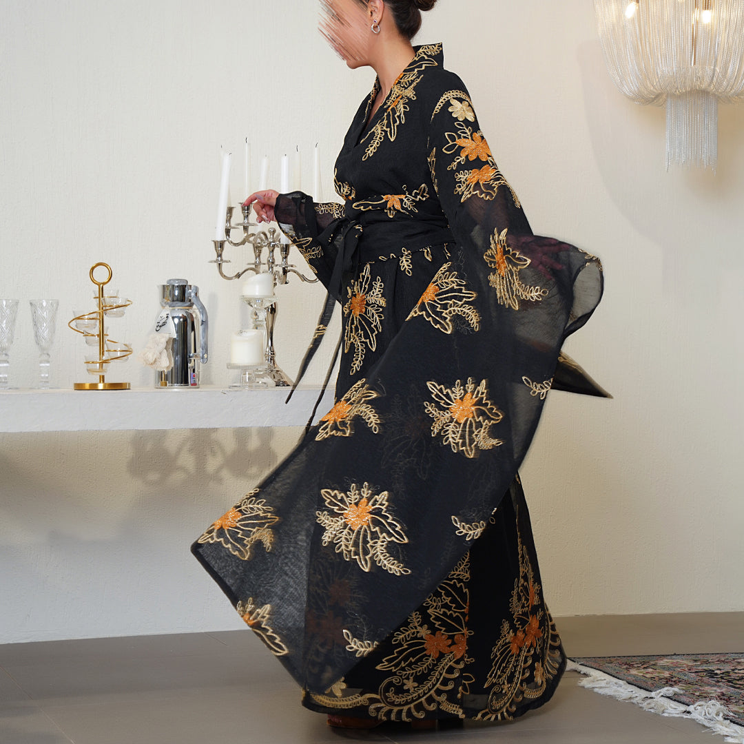 Daraa Belted Cape Sleeve Floral Black