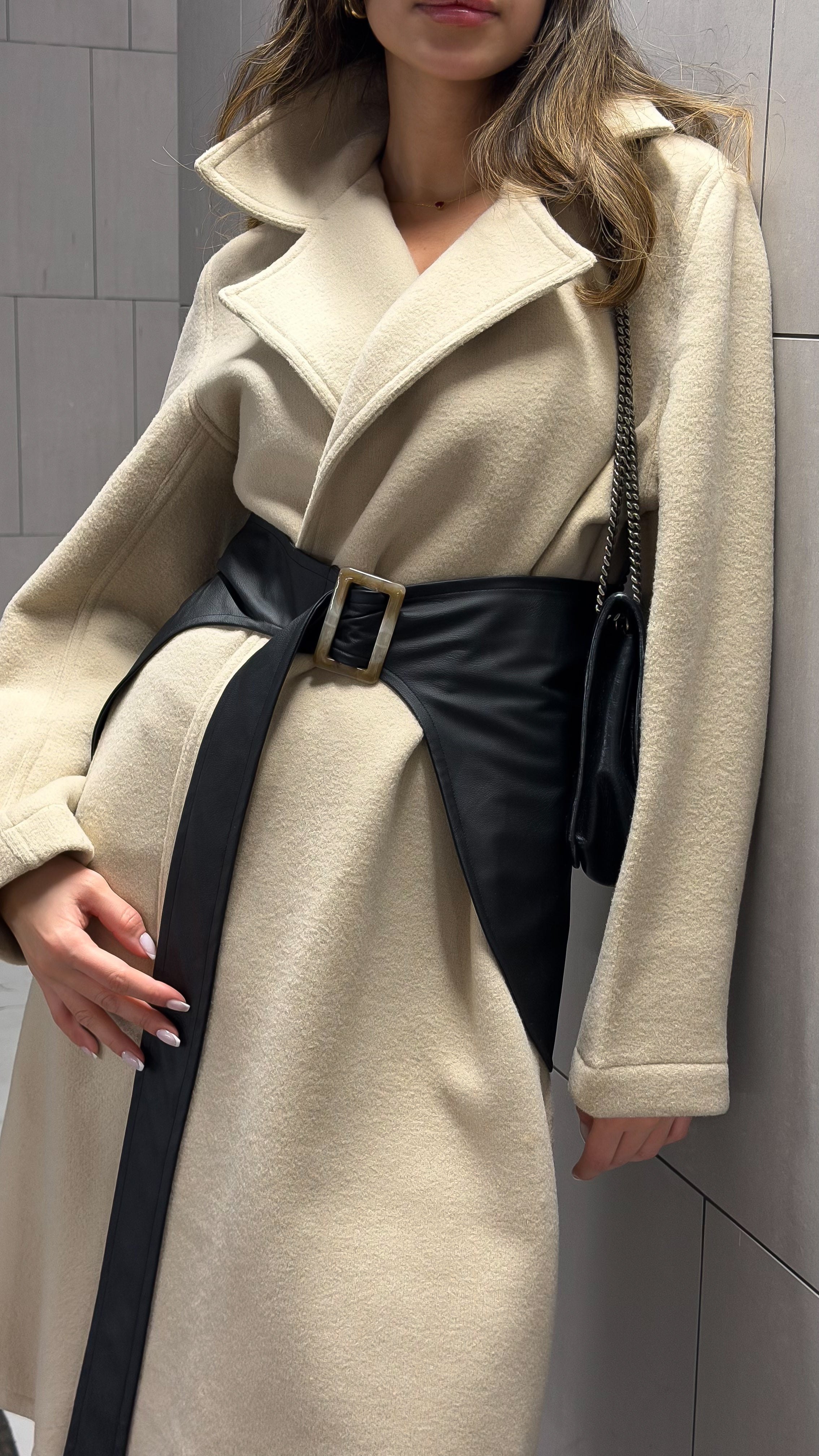 The Axis Belted Trench