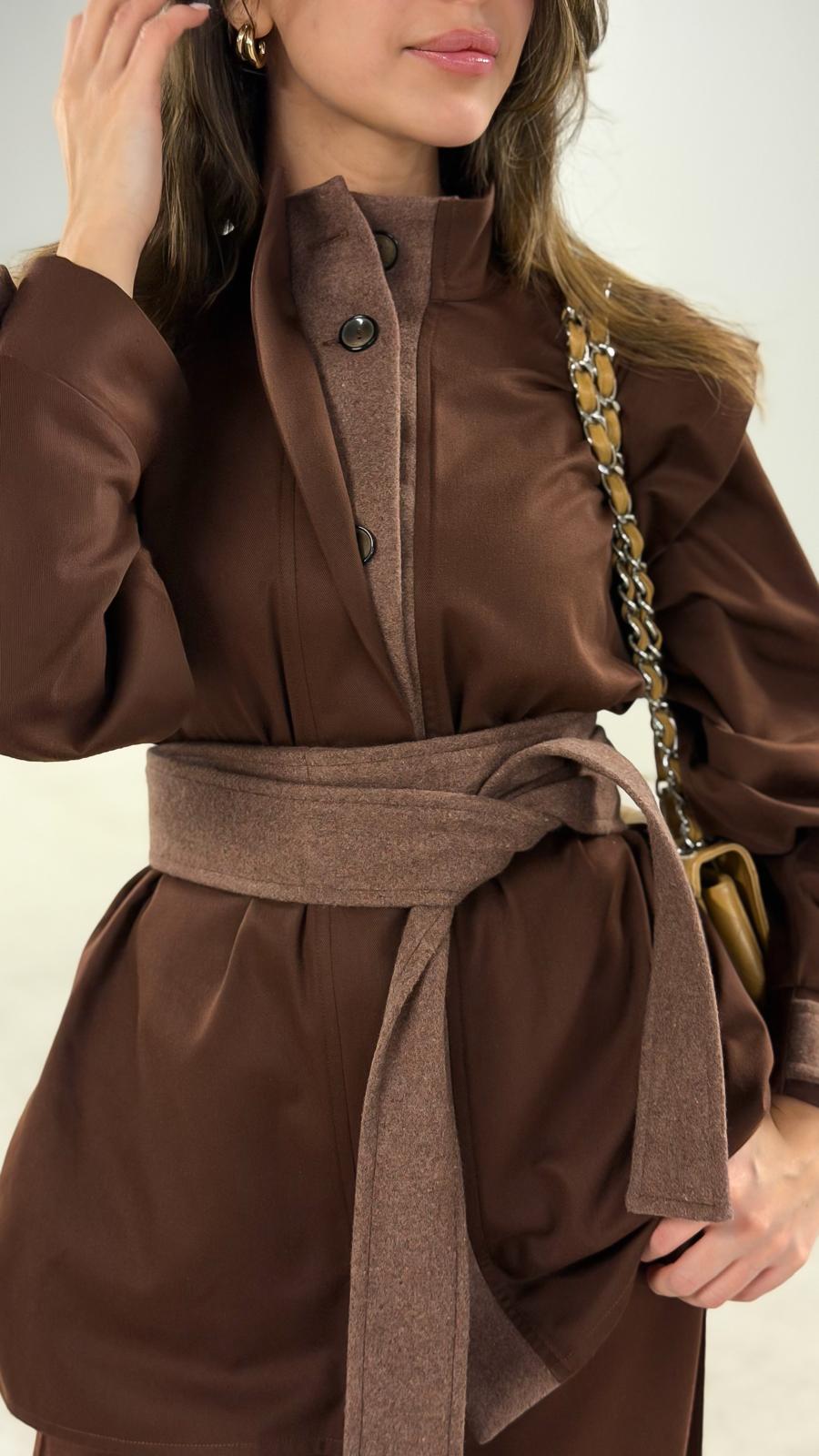 Sepia Silhouette Set